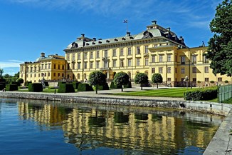 Стокгольм.  Дворец Дроттнингхольм